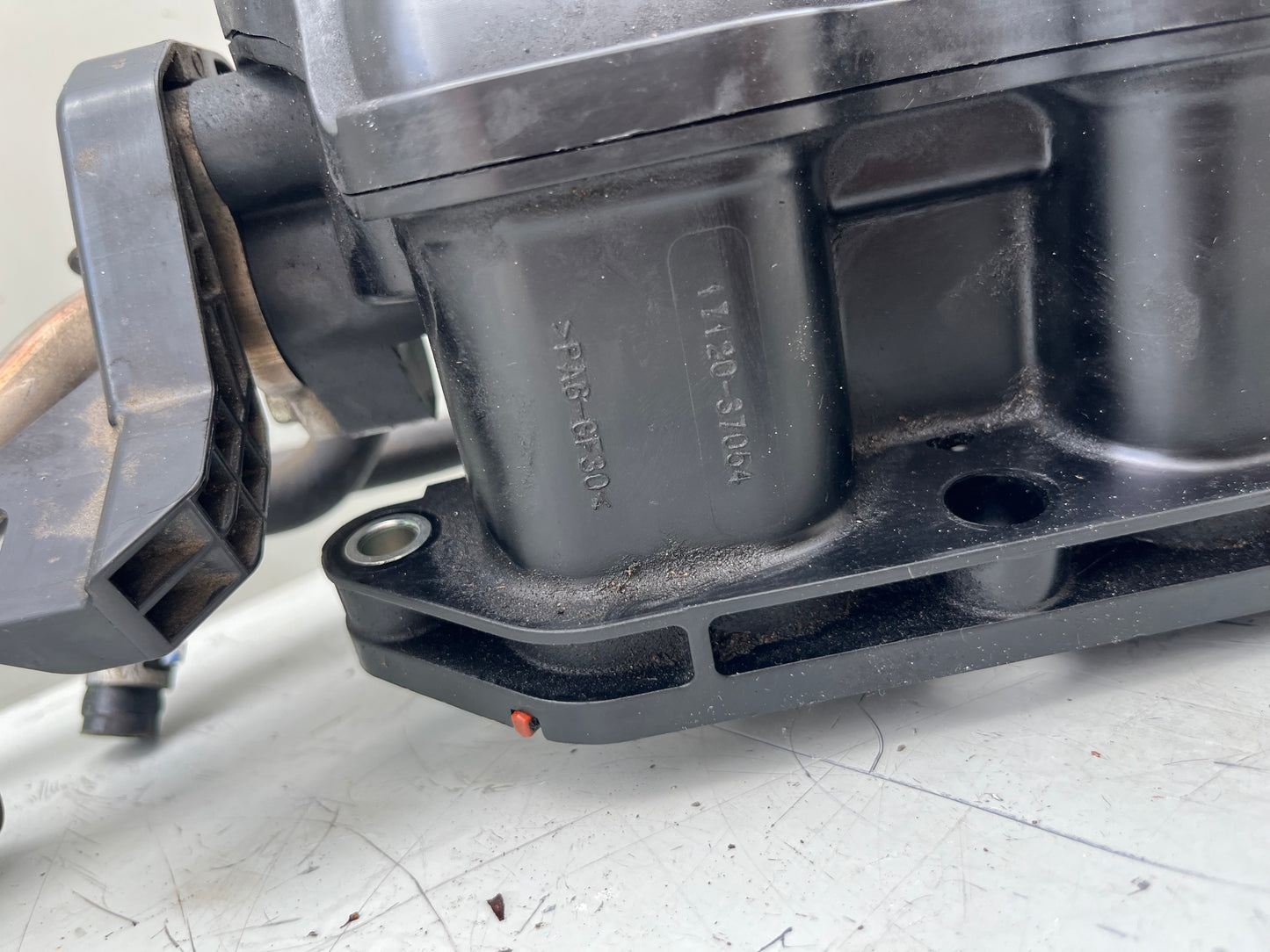 2011-17 Lexus CT200H Intake Mainfold