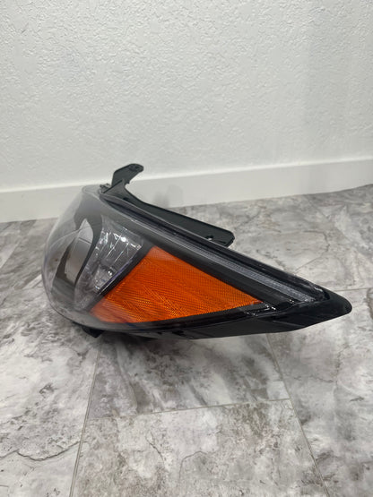 2011-14 Hyundai Sonata Left Driver Headlight&nbsp;