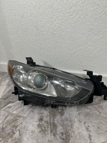 2014-17 Mazda 6 Halogen Right Passenger Side Headlight OEM