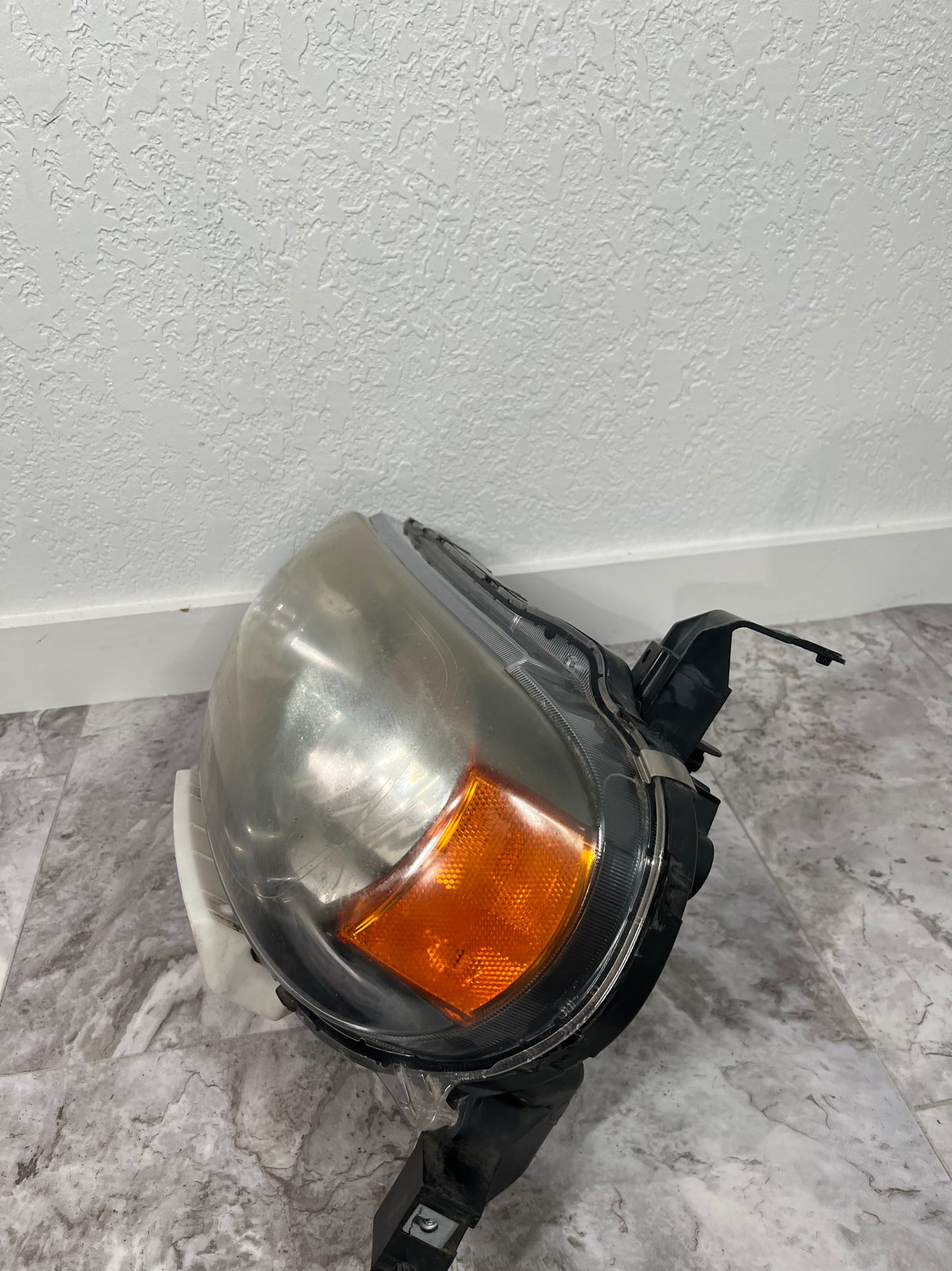 2009-14 Nissan Cube Left Driver Side Headlight