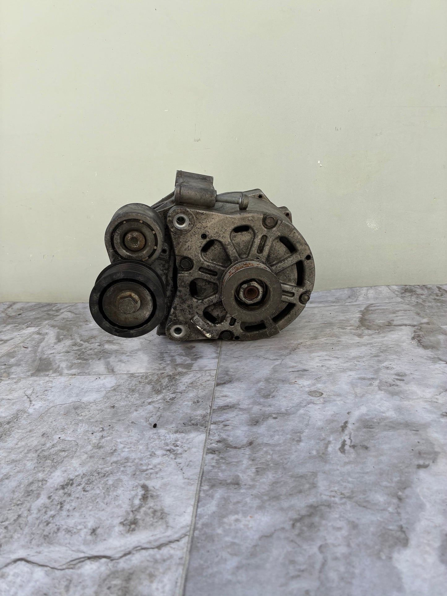 2011-18 Audi Q7 Engine Alternator