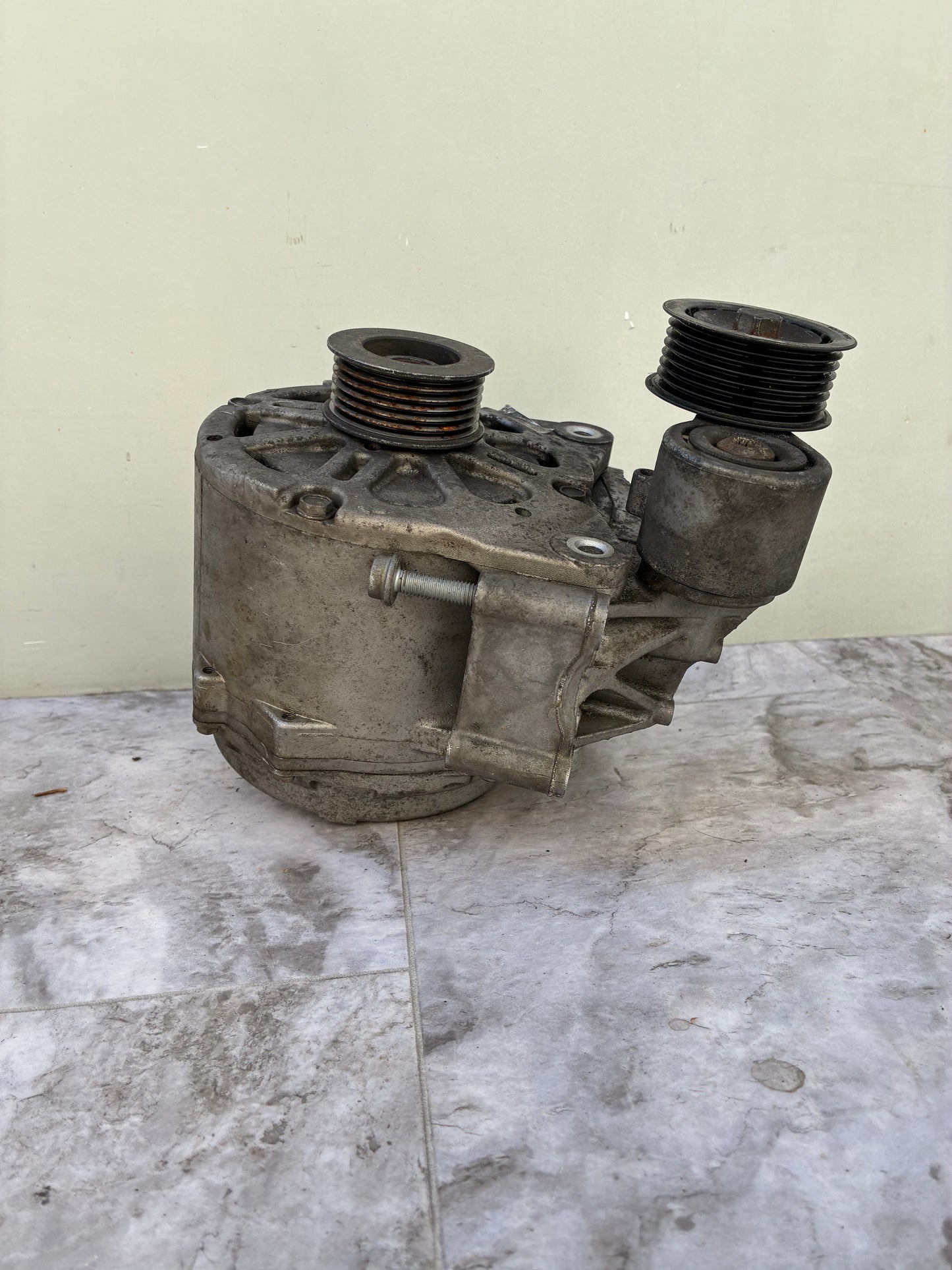 2011-18 Audi Q7 Engine Alternator