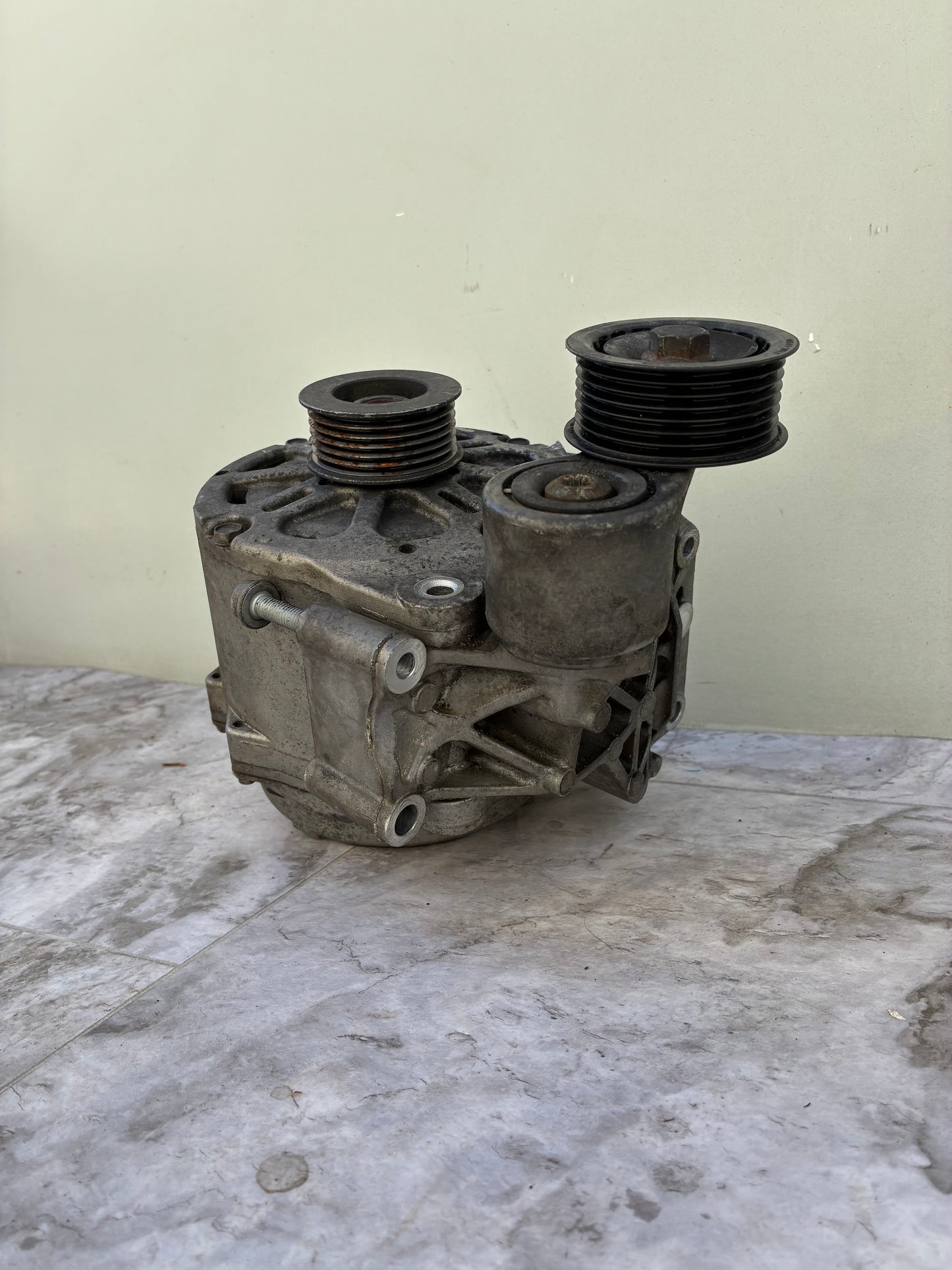 2011-18 Audi Q7 Engine Alternator