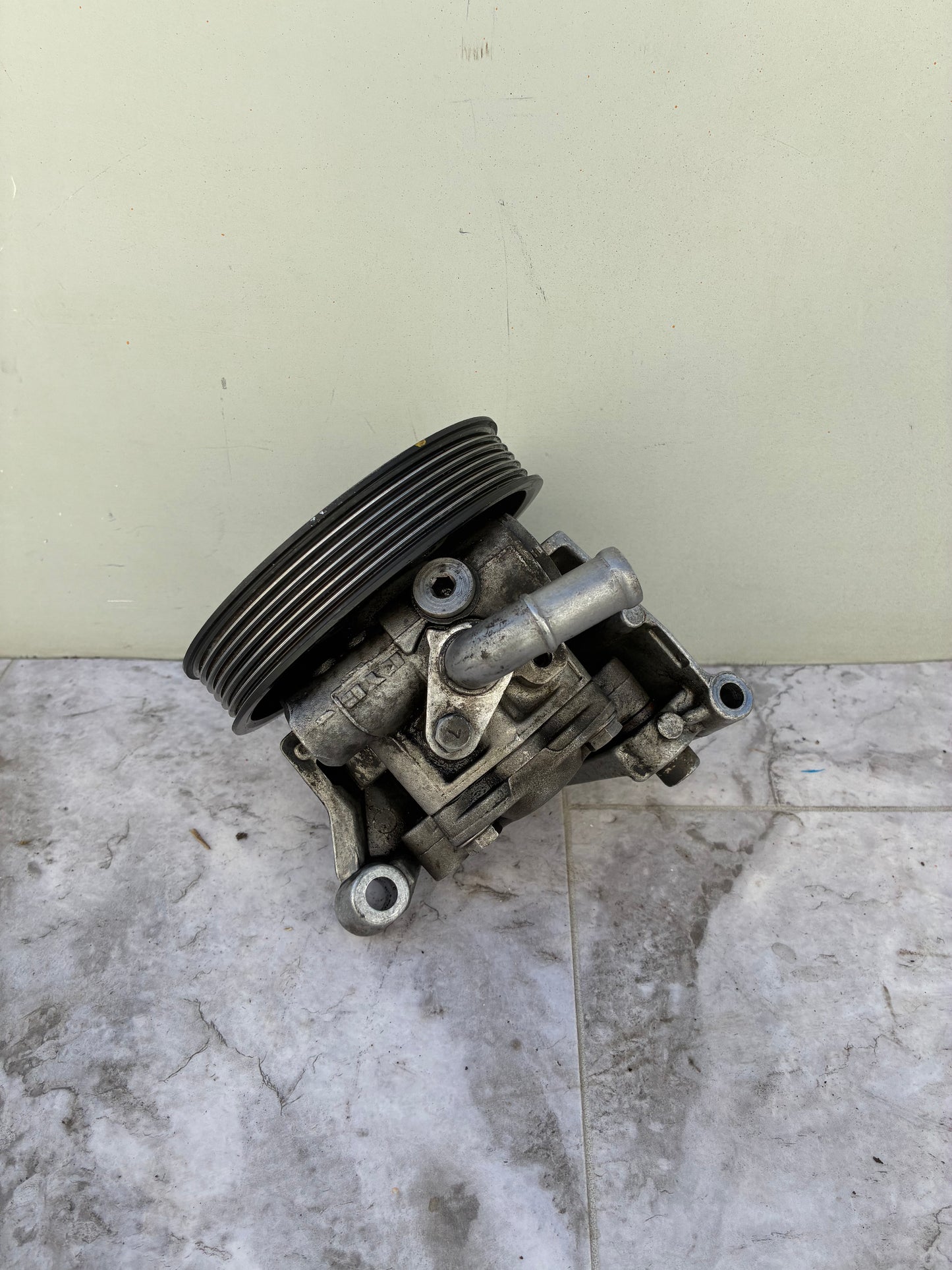2007-15 Audi Q7 Power Steering Pump