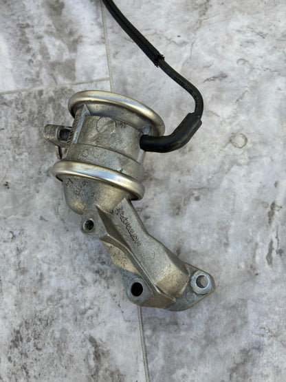 2009-18 Audi Q7 Valve