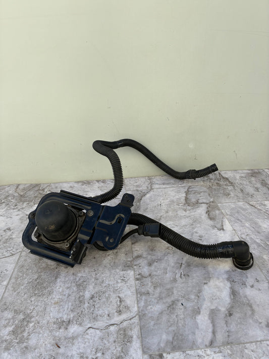 2011-15 Audi Q7 Engine Air Pump