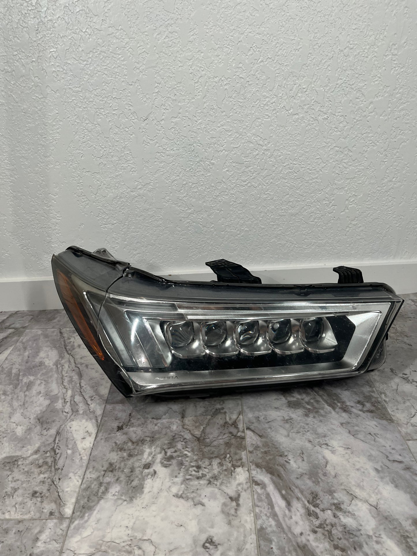 2019-20 Acura MDX Passenger Right Headlight