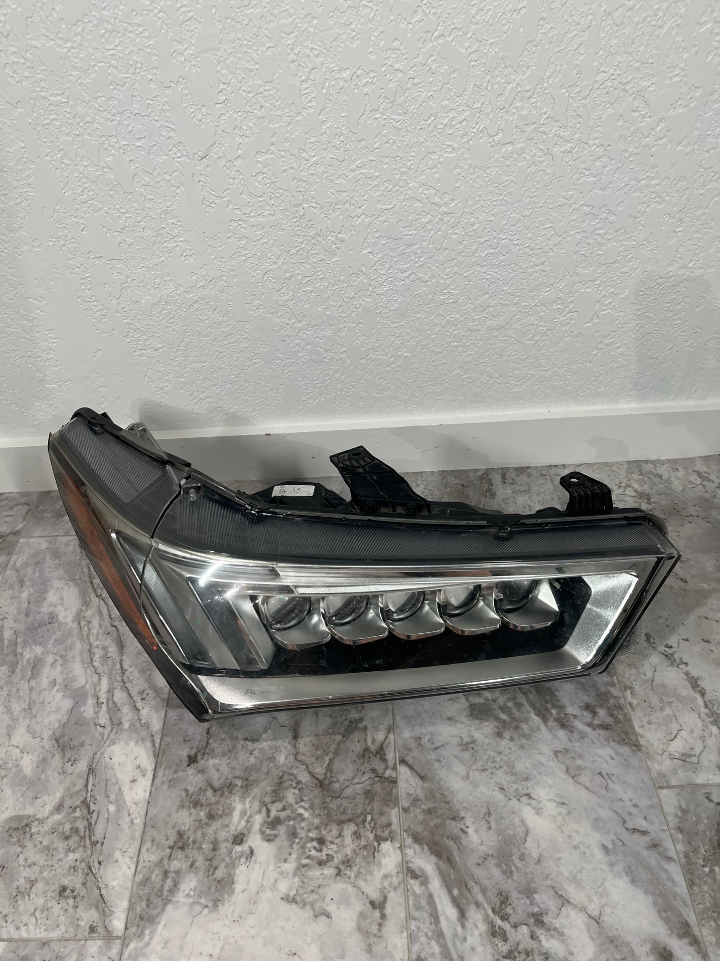 2019-20 Acura MDX Passenger Right Headlight