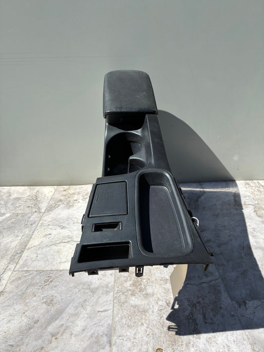 2011-17 Lexus CT200H Center Console OEM