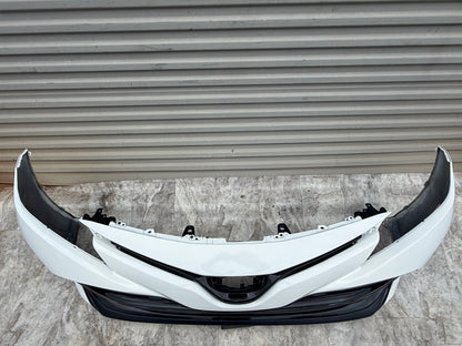 2021-23 Toyota Camry LE, XLE Front Bumper Color White