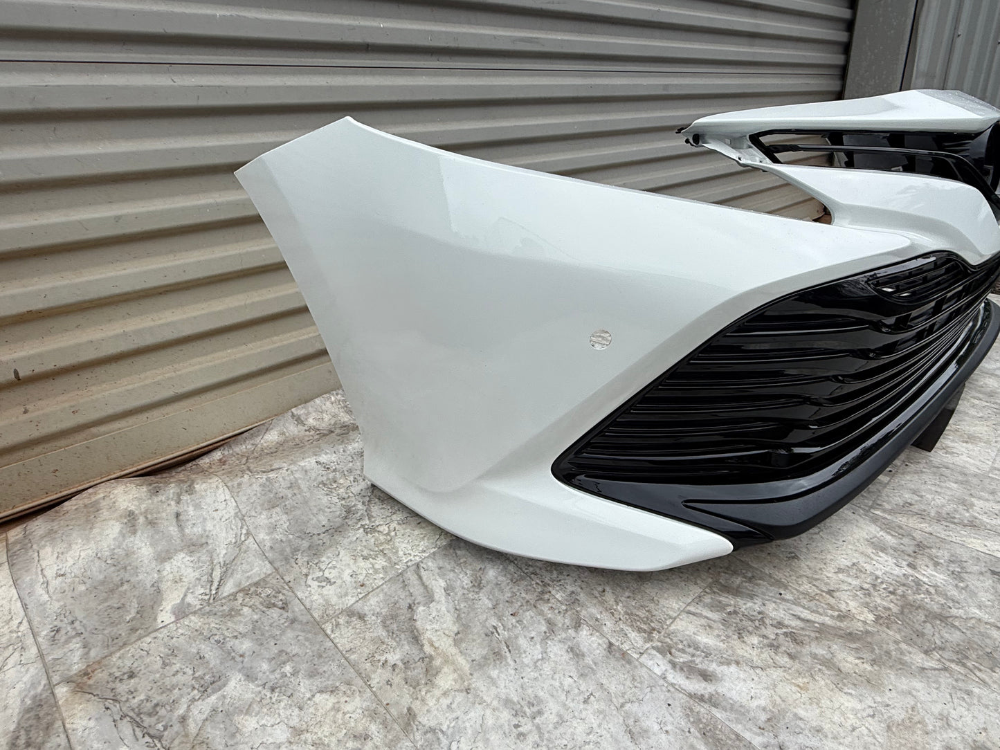 2021-23 Toyota Camry LE, XLE Front Bumper Color White