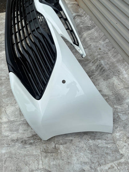 2021-23 Toyota Camry LE, XLE Front Bumper Color White