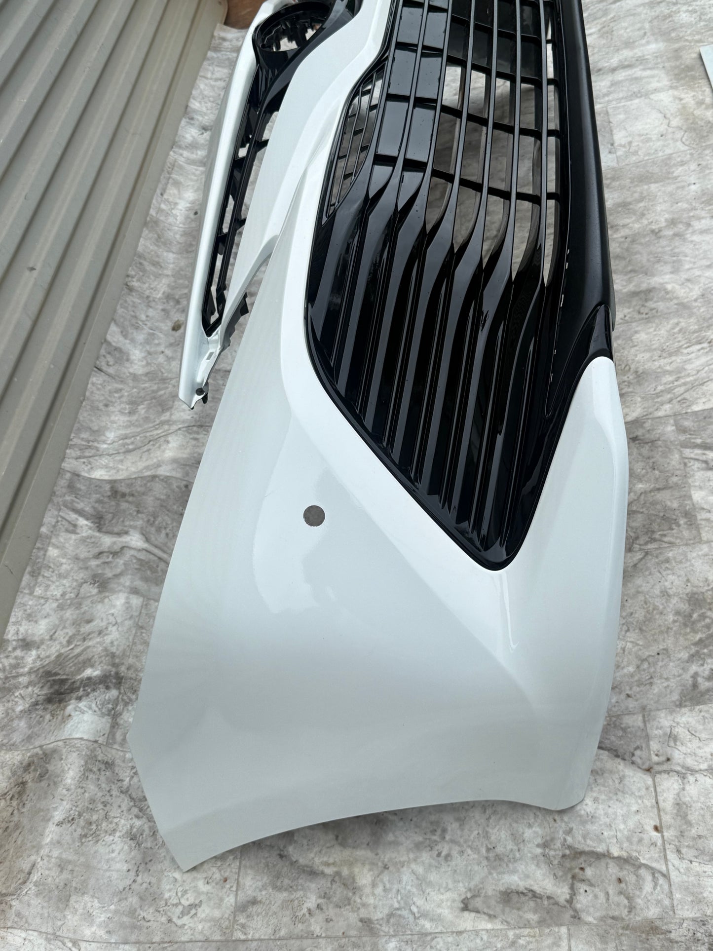 2021-23 Toyota Camry LE, XLE Front Bumper Color White