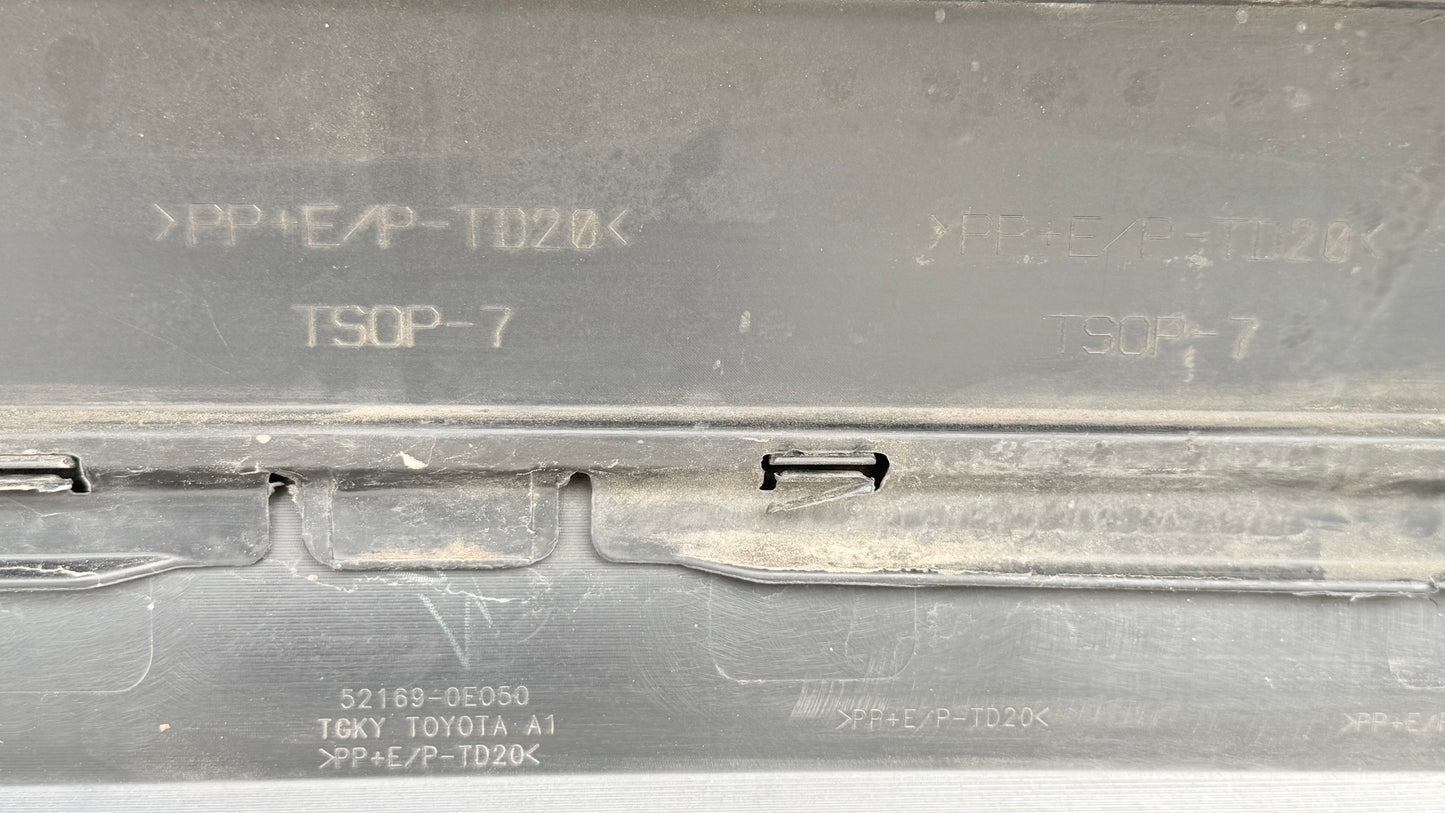 2011-13 Toyota Highlander Rear Bumper