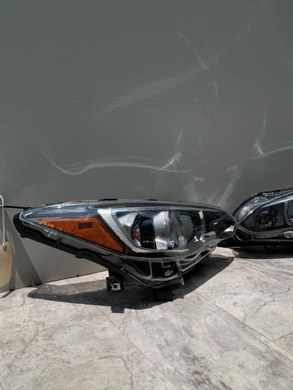 2017-23 Subaru Impreza Left and Right Halogen Headlight