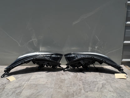2017-23 Subaru Impreza Left and Right Halogen Headlight