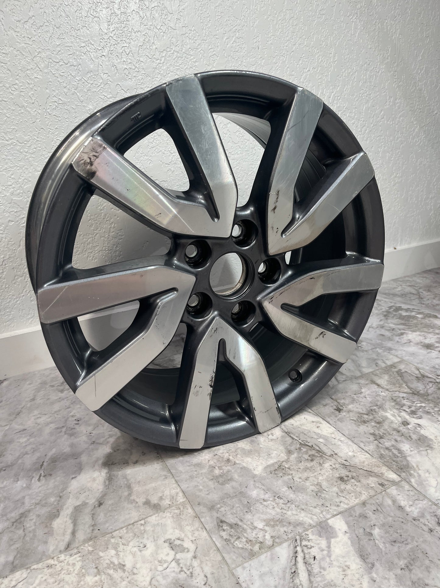 2019-22 Honda Pilot Wheel Rim OEM