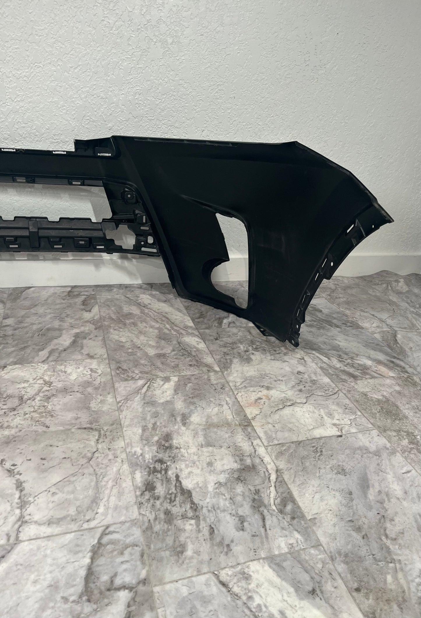 2017-19 Toyota Highlander Front Bumper Cover OEM