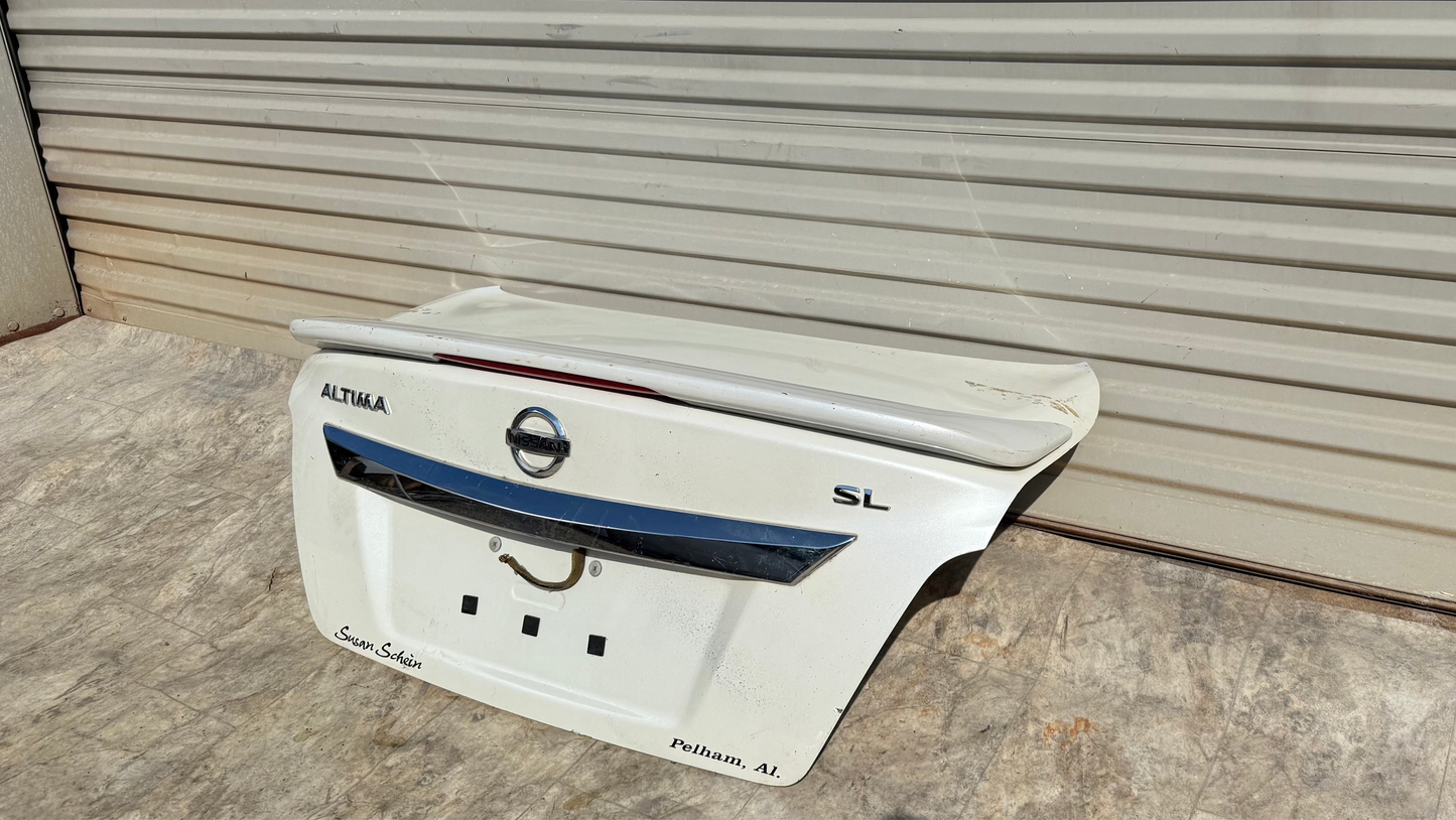 2013-15 Nissan Altima Trunk OEM WHITE