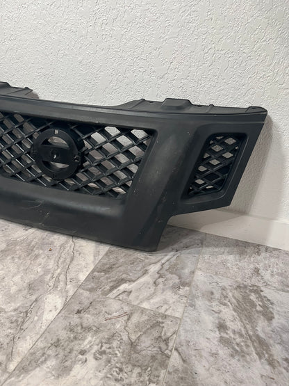 2009-13 Nissan Frontier Front Upper Grille OEM