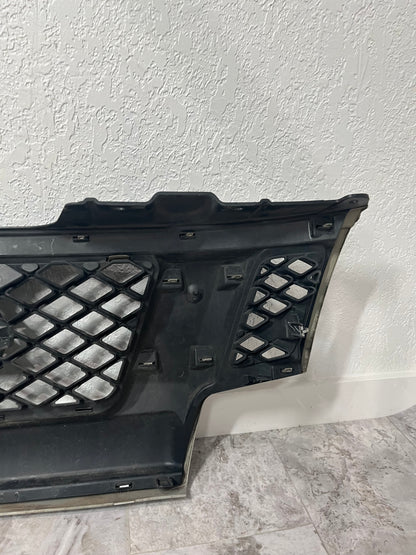 2009-13 Nissan Frontier Front Upper Grille OEM