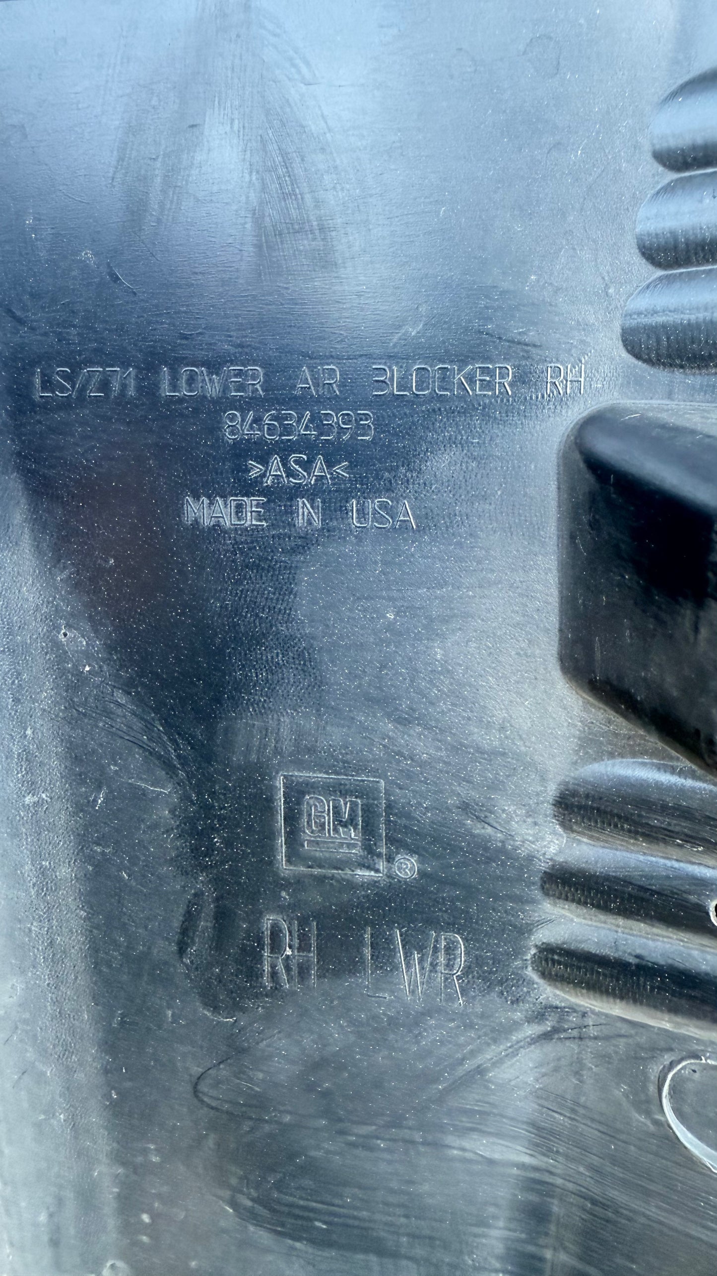 2021-24 Chevrolet Tahoe Suburban Front Bumper Grille OEM