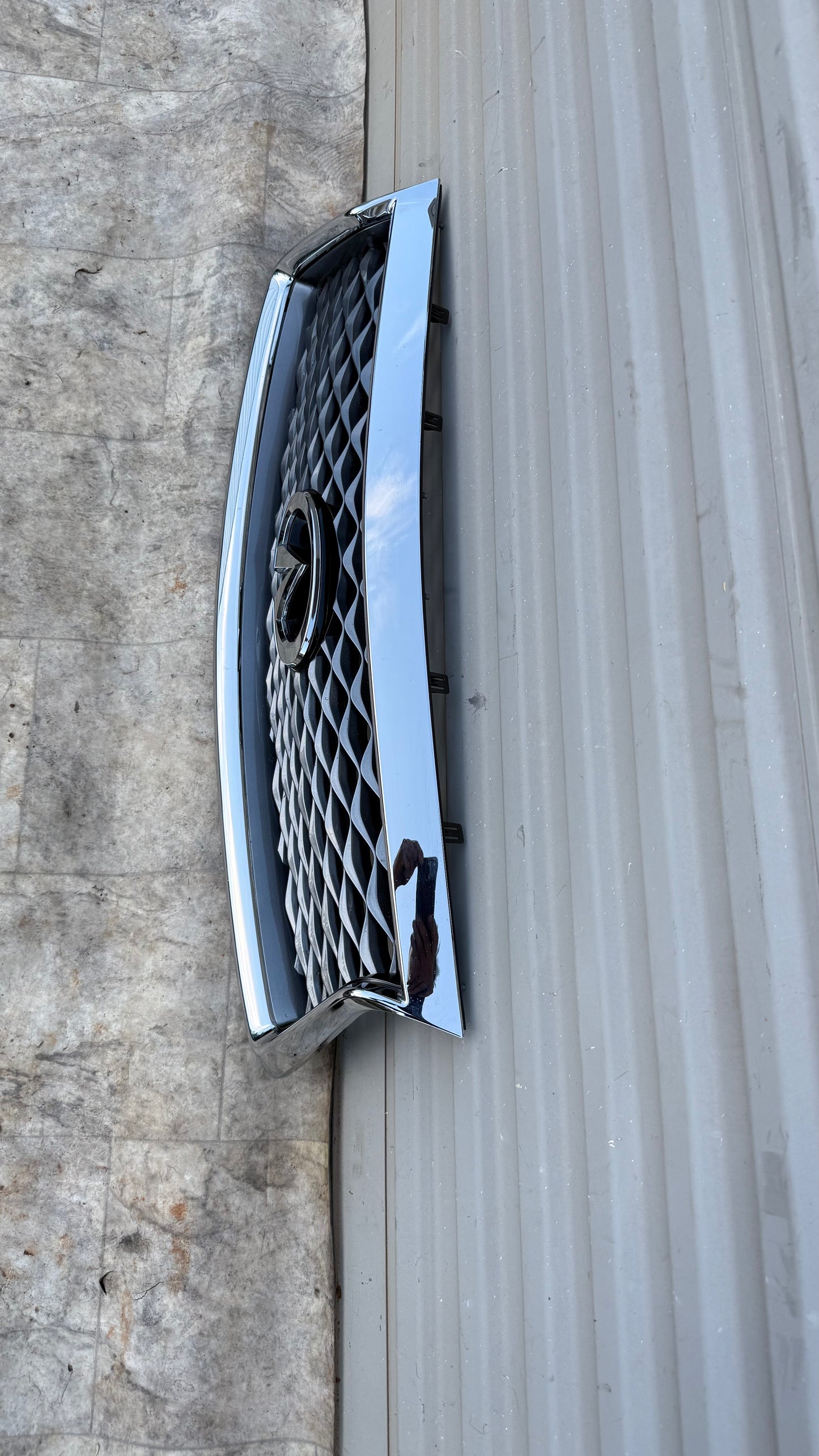 2018-23 Infiniti Q50 Front Bumper Radiator Upper Grille Cover Panel Trim OEM