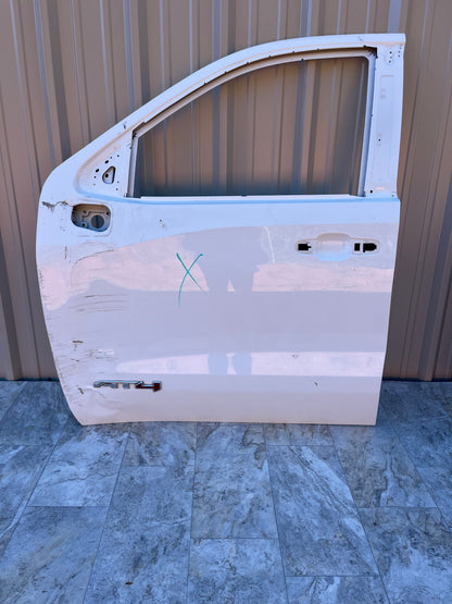 2019-24 GMC Sierra 1500 Left Side Door OEM