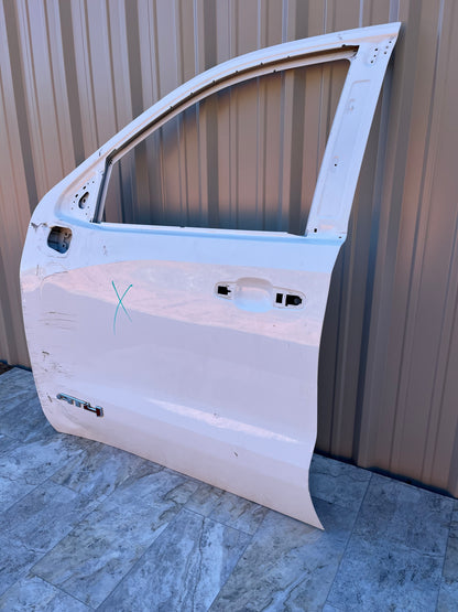 2019-24 GMC Sierra 1500 Left Side Door OEM