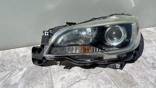 2015-17 Subaru Legacy Right Passenger Side Headlight Halogen/LED OEM