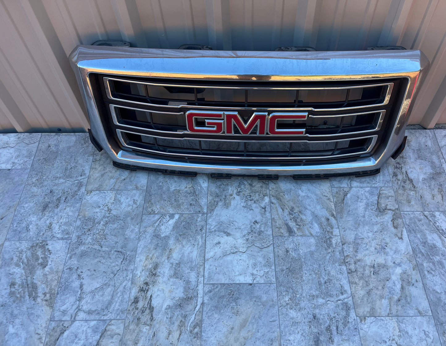 2014-15 GMC SIERRA 1500 Front Grille Chrome OEM