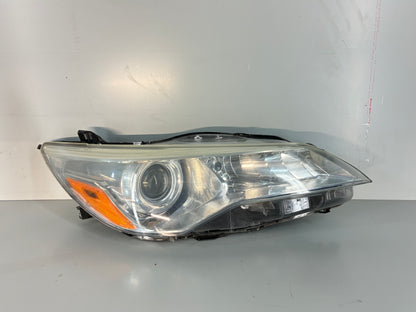 2012-14 Toyota Camry Headlight RH