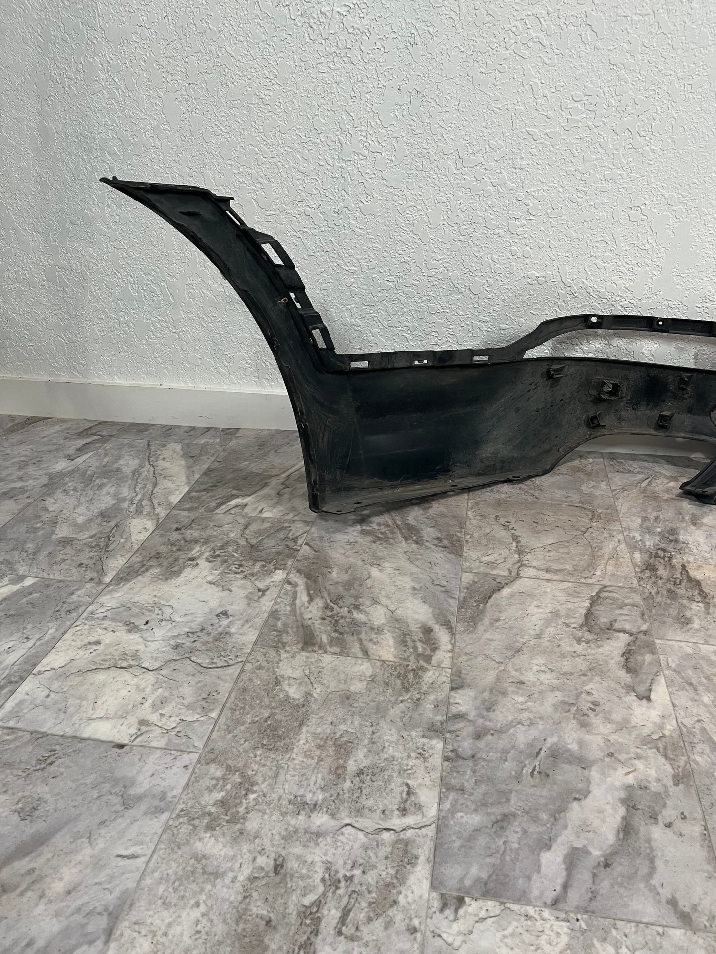 2013-15 Hyundai Santa Fe Rear Bumper Cover OEM