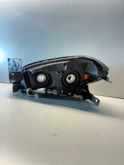 2008-12 Chevy Malibu Right Passenger Side Chrome Housing Halogen Headlight&nbsp;