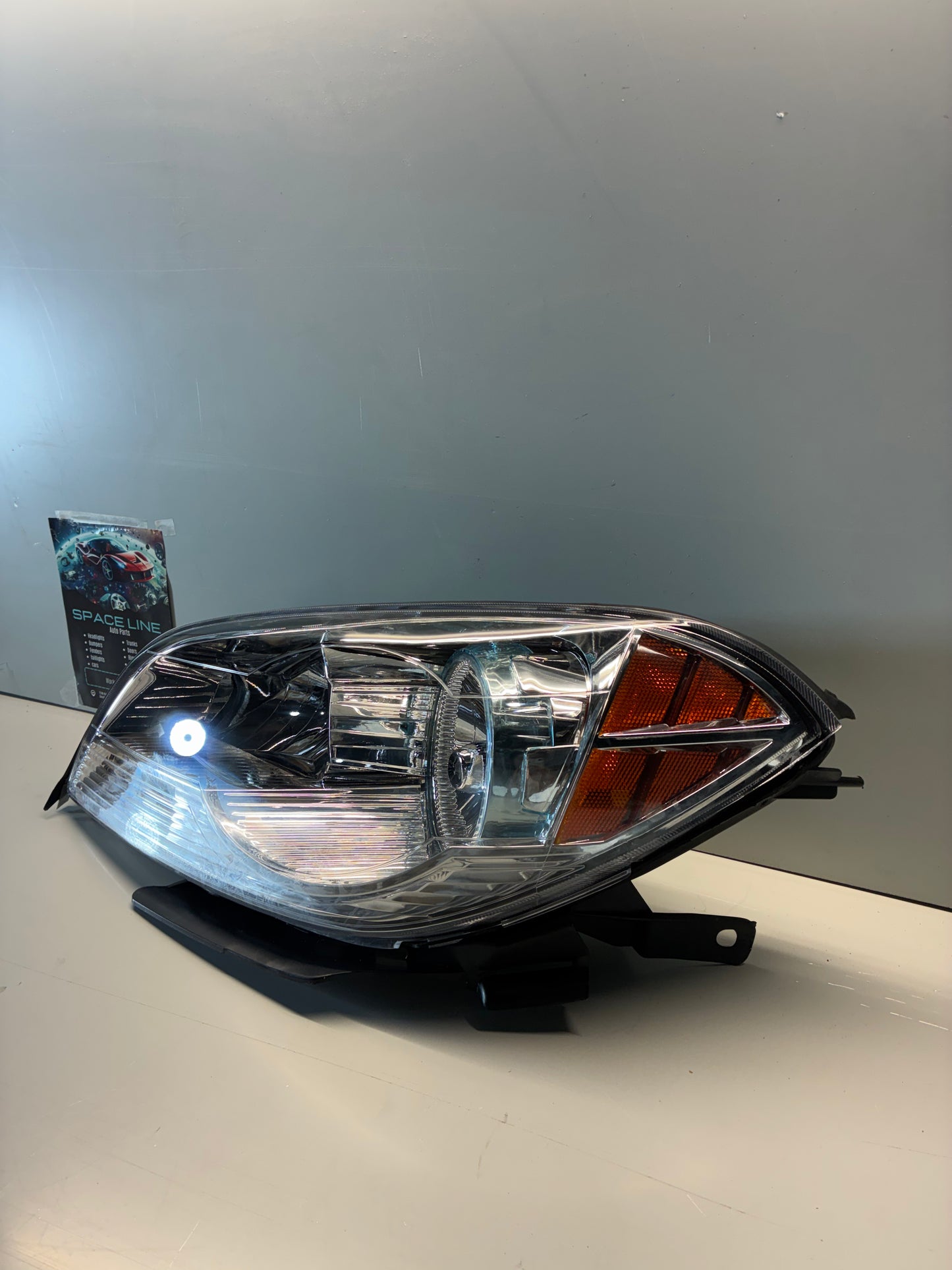 2008-12 Chevy Malibu Left Driver Side Chrome Housing Halogen Headlight