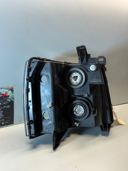 2007-13 Chevy Silverado 1500 Driver Left Side Headlight