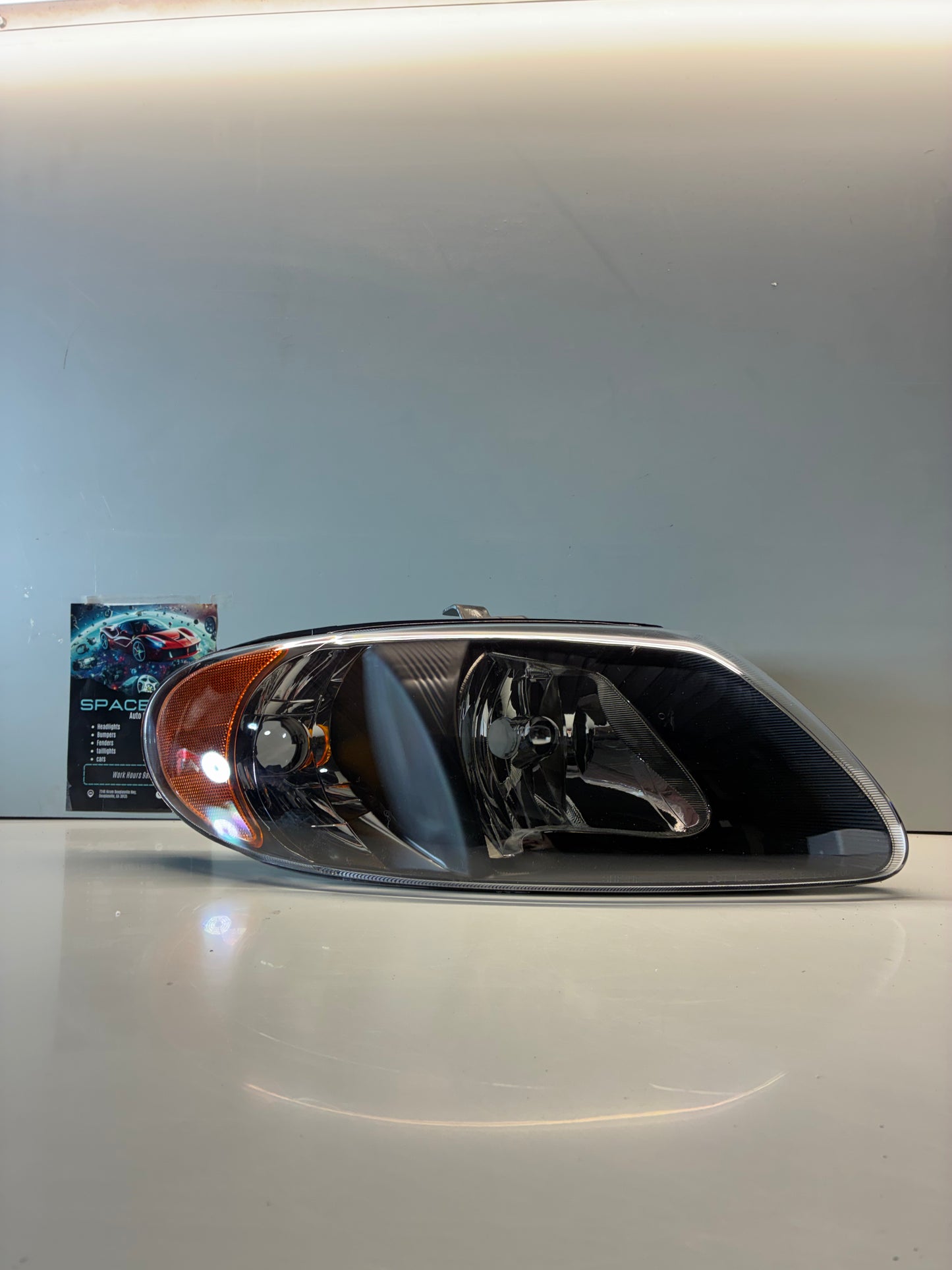 2001-07 Dodge Caravan Clear Lens Right Passenger Side Headlight