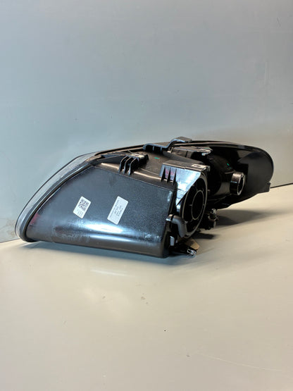 2001-07 Dodge Caravan Clear Lens Right Passenger Side Headlight
