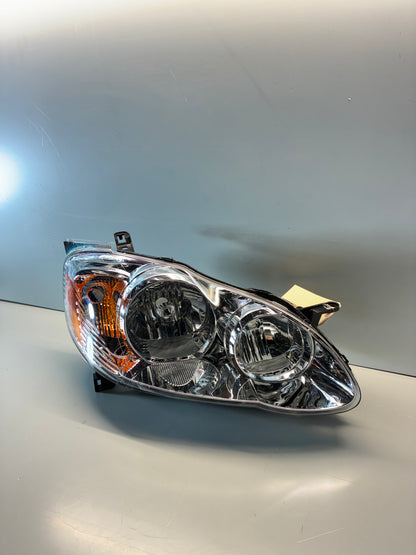 2003-08 Toyota Corolla Chrome Housing Reflector Clear Lens Right Headlight
