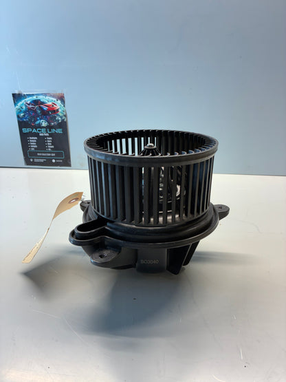 2004-06 Toyota Sienna Heater Blower Motor W/Fan
