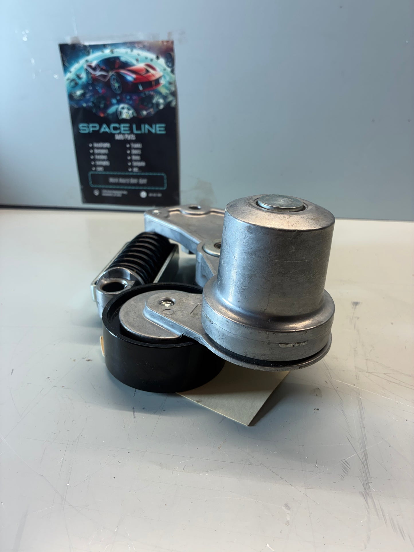 2008-14 Chevrolet Malibu Belt Tensioner/pulley
