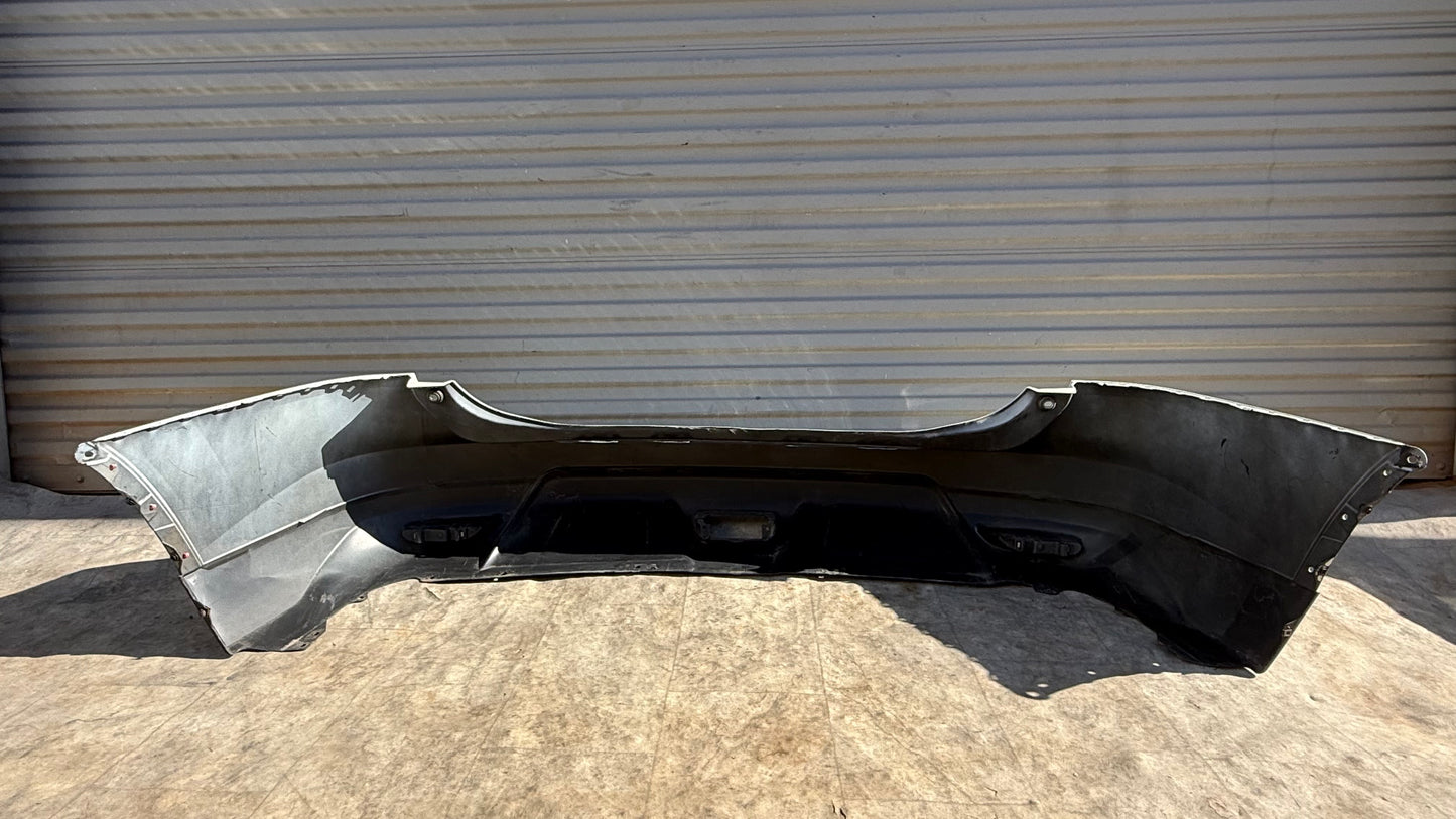 2014-2016 Nissan Rouge rear bumper white