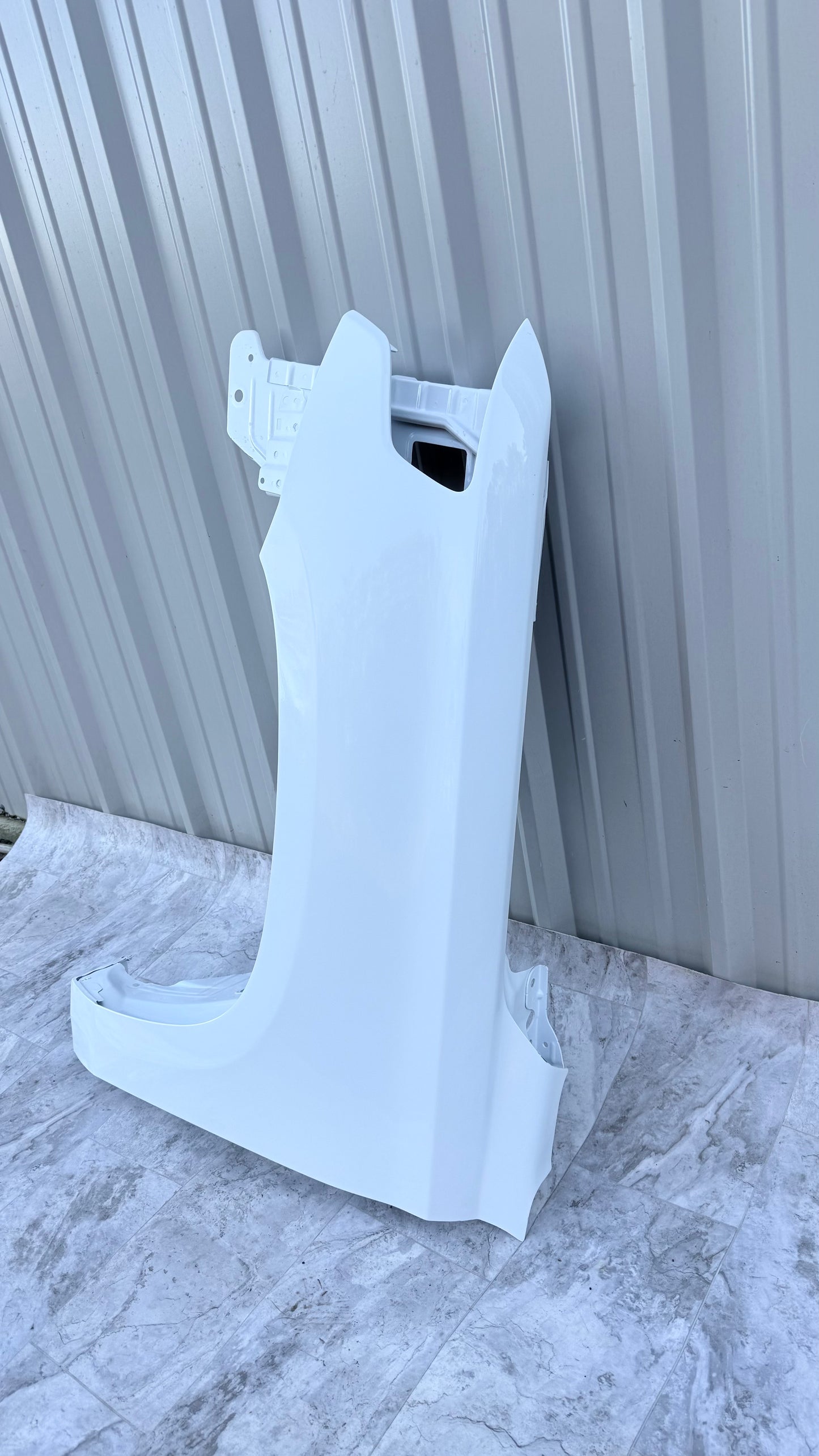 2015-20 Chevrolet Tahoe Suburban Driver Left Side Fender