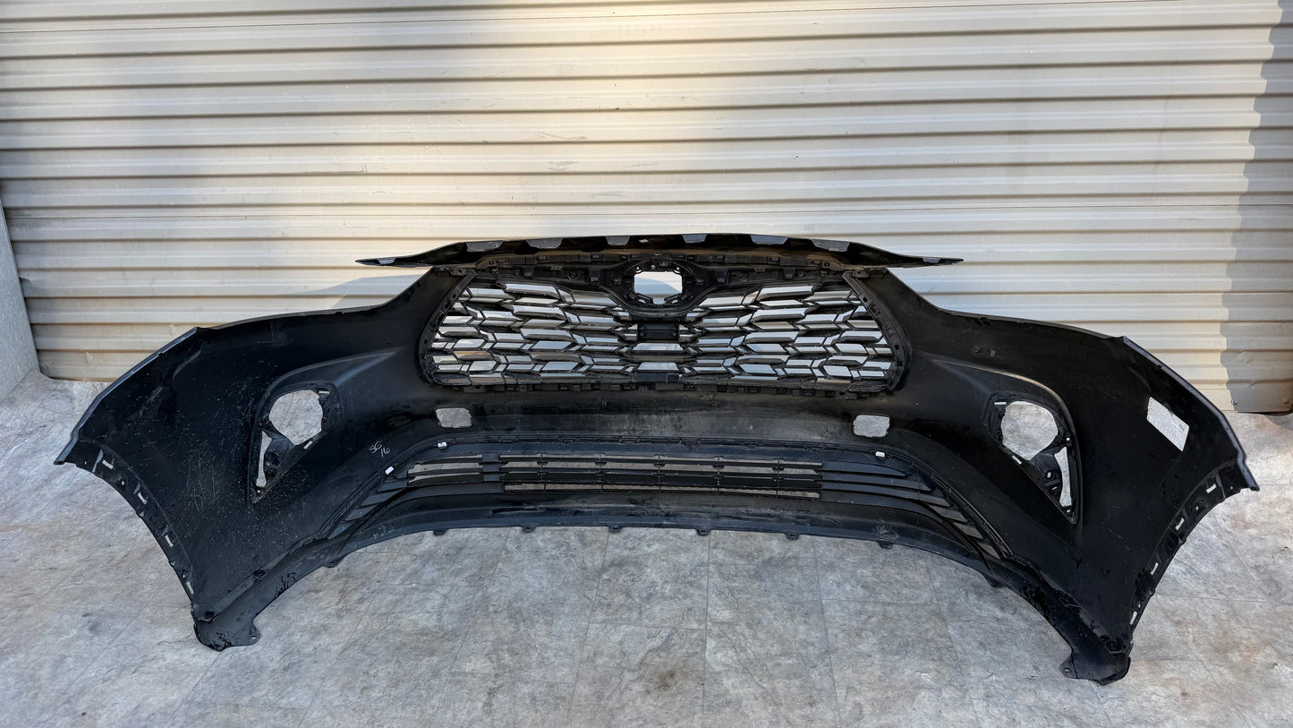 2020-23 Toyota Highlander Hybrid Front Bumper OEM