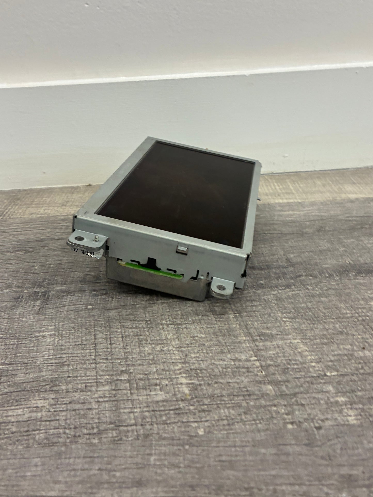 2005-11 Audi A6 Head Dash Navigation Information Screen OEM